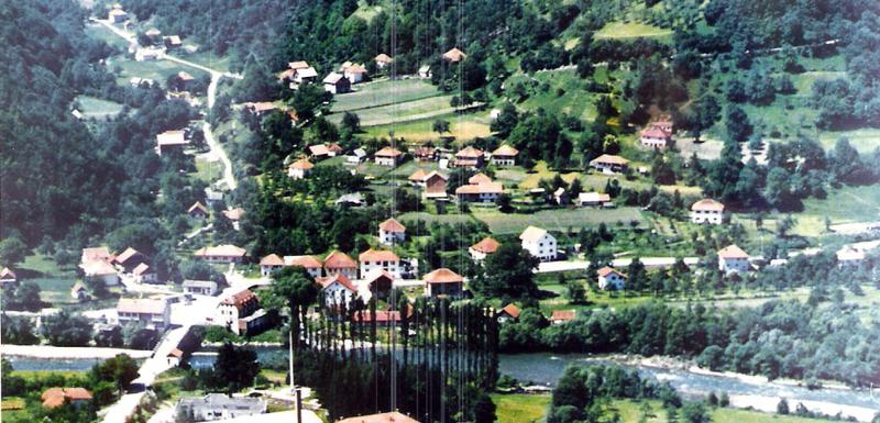 Мурино – вертикала Црне Горе и симетрала косовско – метохијске метафизике