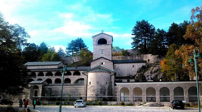 Митрополит Амфилохије на Аранђеловдан служи Литургију у Цетињском манастиру