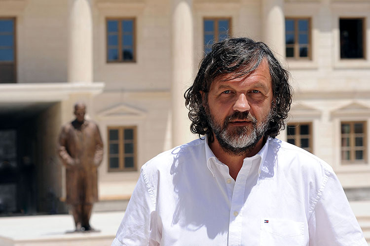 То је била цивилизација за коју се чинило да може све, а сада смо свједоци да не може ништа!
