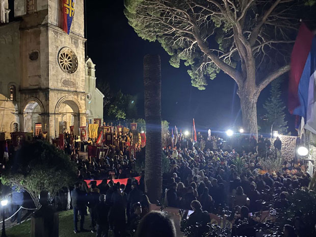 Подршка Новљана: Не дамо светиње!