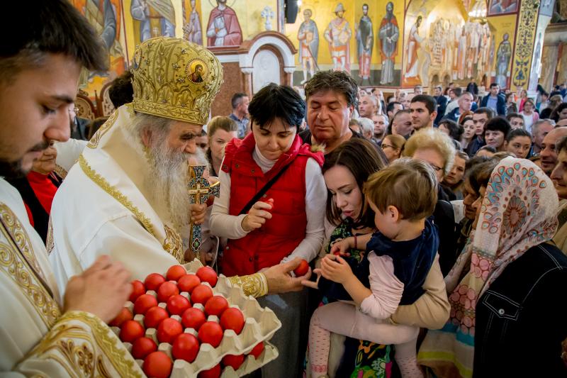 Митрополит Амфилохије: Нека Бог благослови крштене, а некрштене призове тајни Божије љубави
