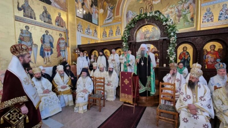 Устоличен Епископ западноевропски г. Јустин