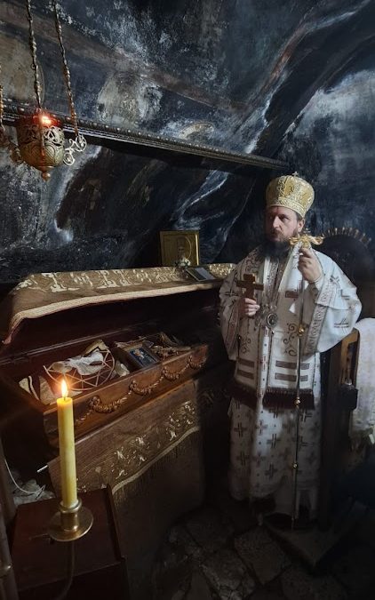 Владика Сергије: Св. Василије позива на покајање, праштање и приношење жртава и дјела љубави