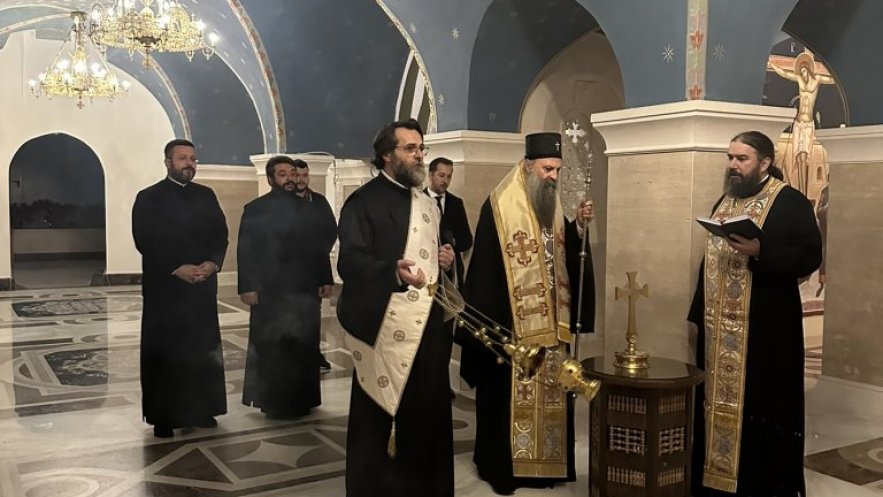 Патријарх Порфирије служио помен блаженопочившем Патријарху Иринеју
