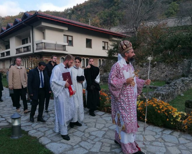Владика Методије у Пећкој патријаршији: Истинске границе омеђене гробовима предака