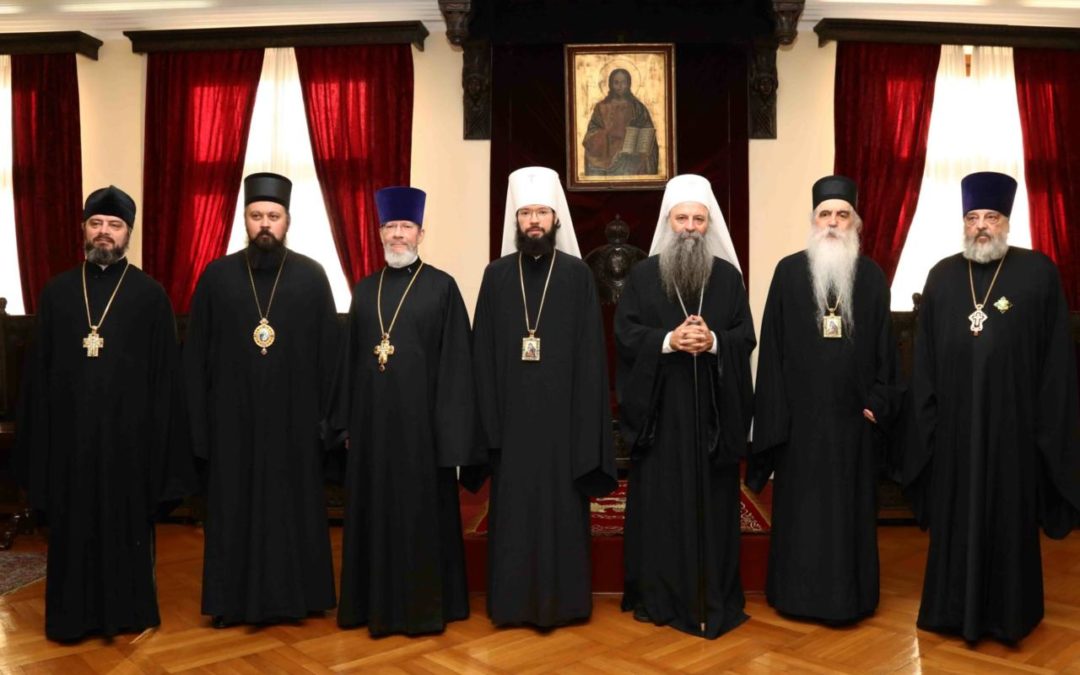 Патријарх српски Порфирије разговарао са председником Одељења за спољне црквене везе Московске Патријаршије