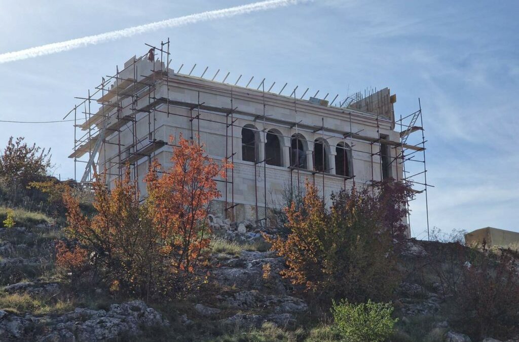 Слава јединог храма у Црној Гори посвећеног Св. Нектарију Егинском