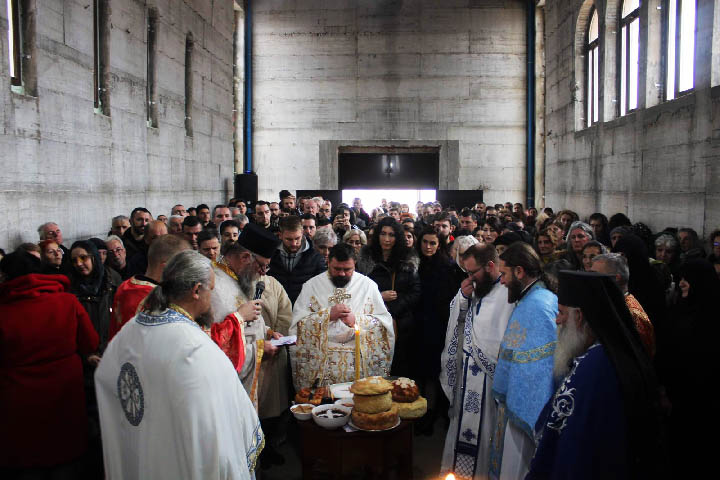 Молитвено прослављена храмовна слава Цркве Св. Нектарија Егинског у Никшићу