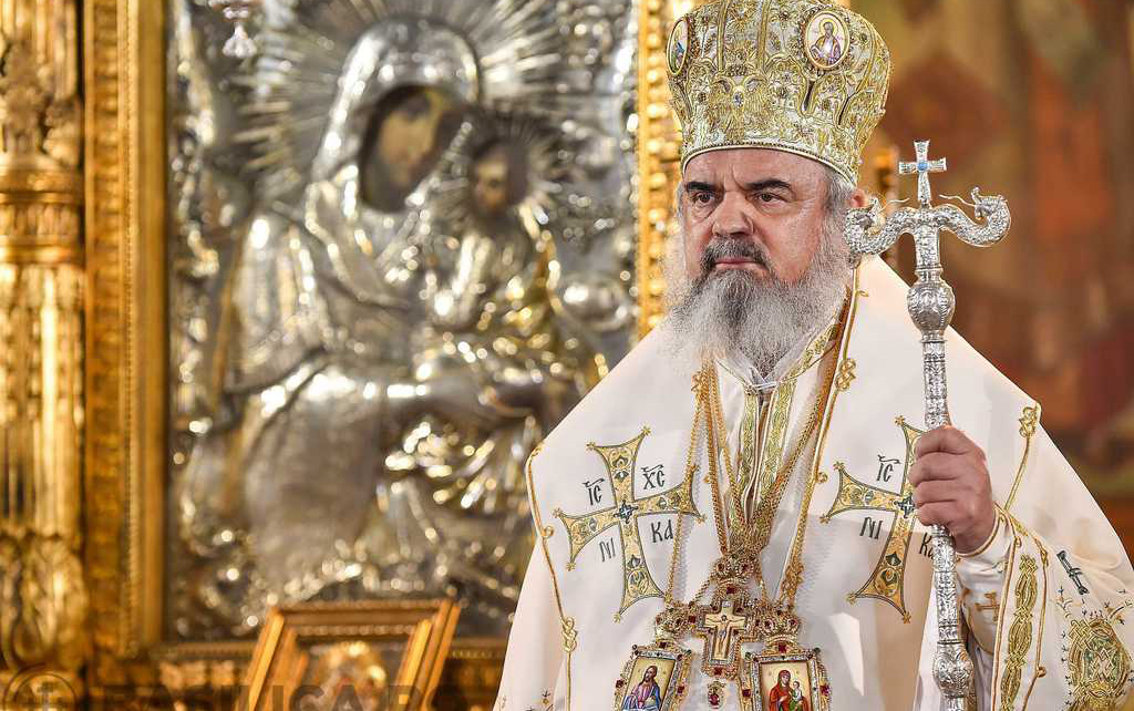 Патријарх Данило: Свету болесном грехом човекове непослушности Богу потребан Исцелитељ