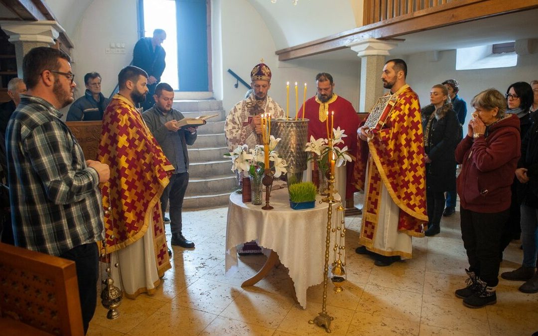 Епископ Димитрије богослужио у Мостару