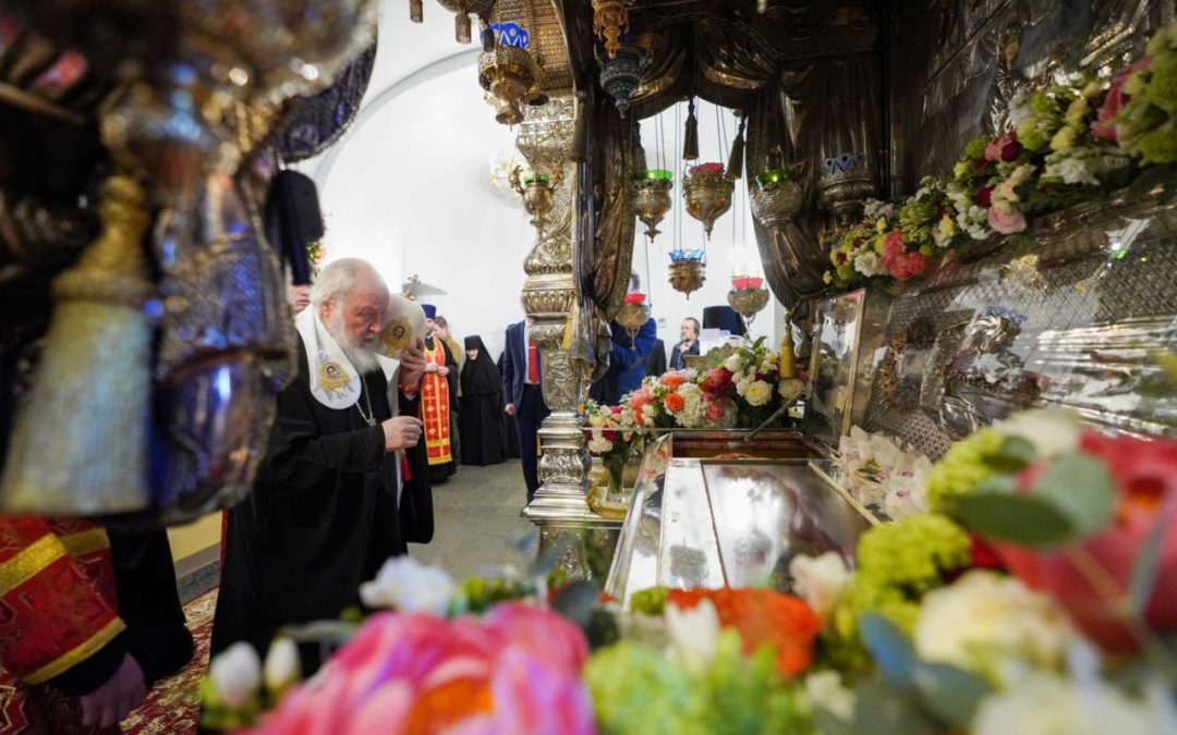 Двадесет пет година од обретења и преноса моштију блажене старице Матроне Московске