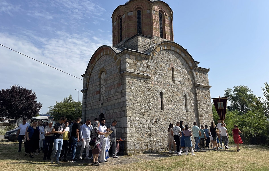 Празник Свете Недеље прослављен у Брњачи, Призрену и Великој Хочи