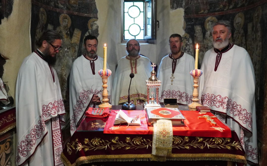 Петровдан прослављен у храму под Горицом