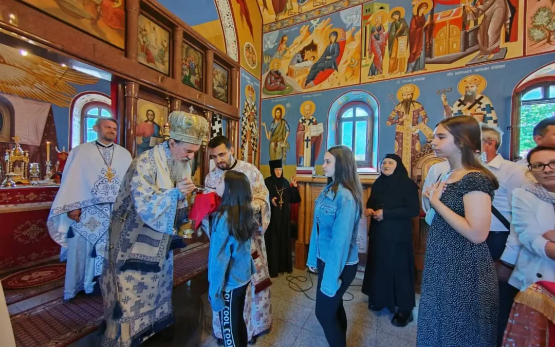 Света архијерејска литургија у Пљевљима