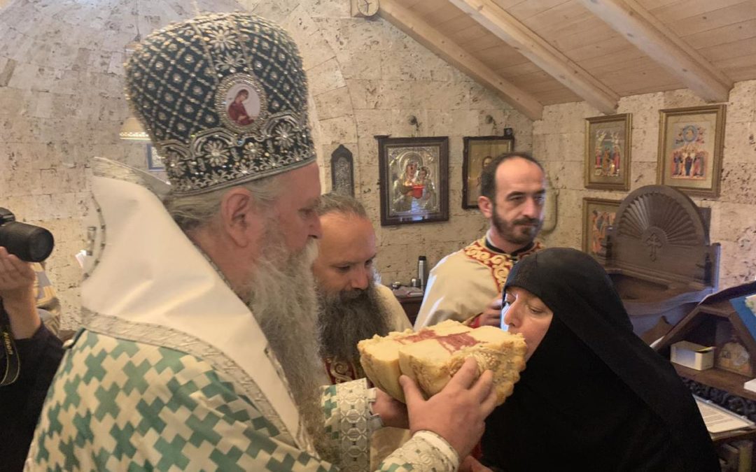 Митрополит Јоаникије богослужио у манастиру Дуљево