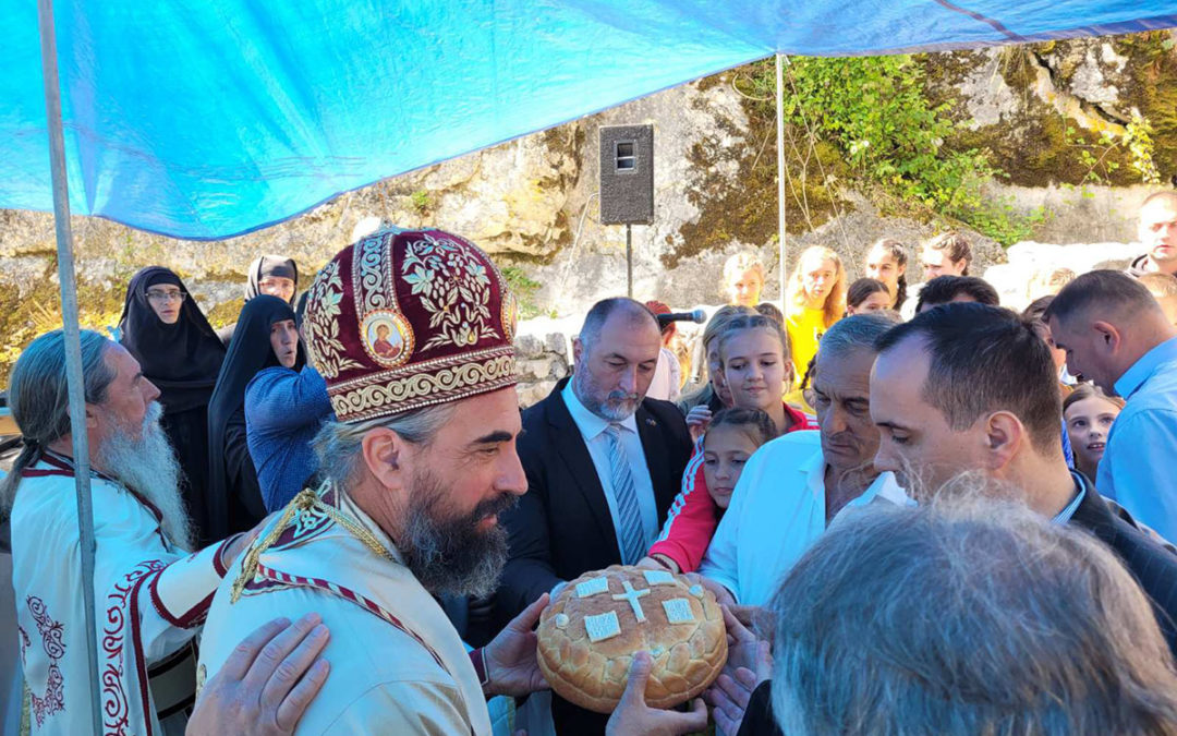 У манастиру Светог Пантелејмона у Бијелом Пољу прослављена храмовна слава