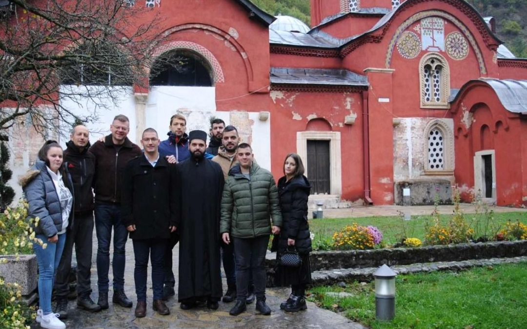 Православно Братство „Св. Арсеније Сремац“ из Даниловграда обишло светиње на Косову и Метохији