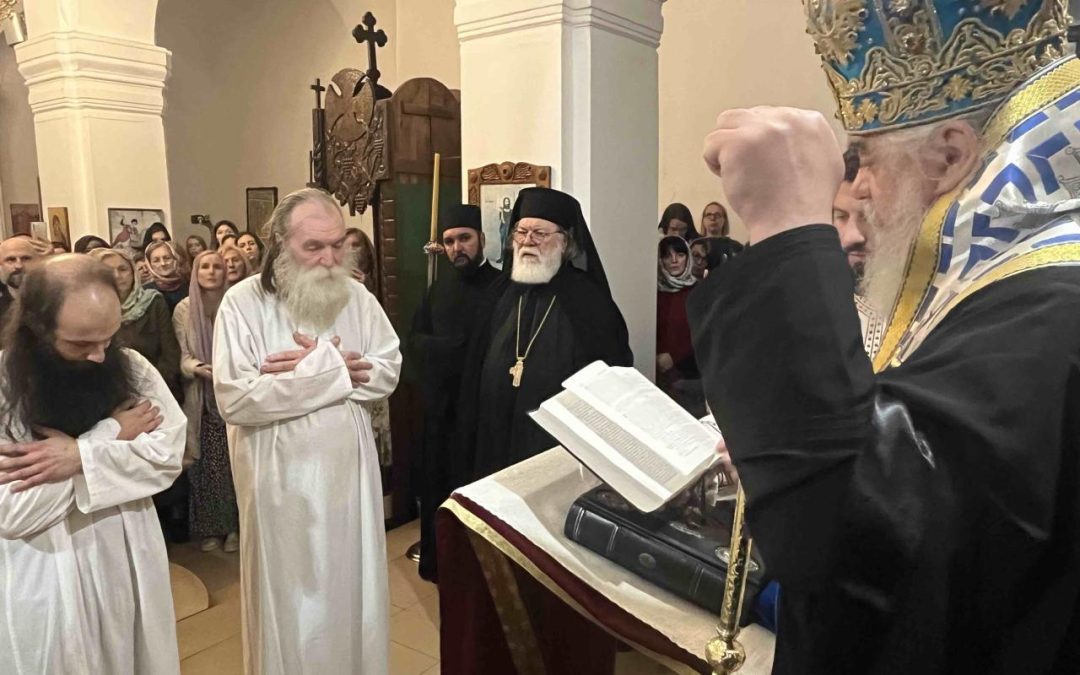 Нови монаси у манастиру Лепавина