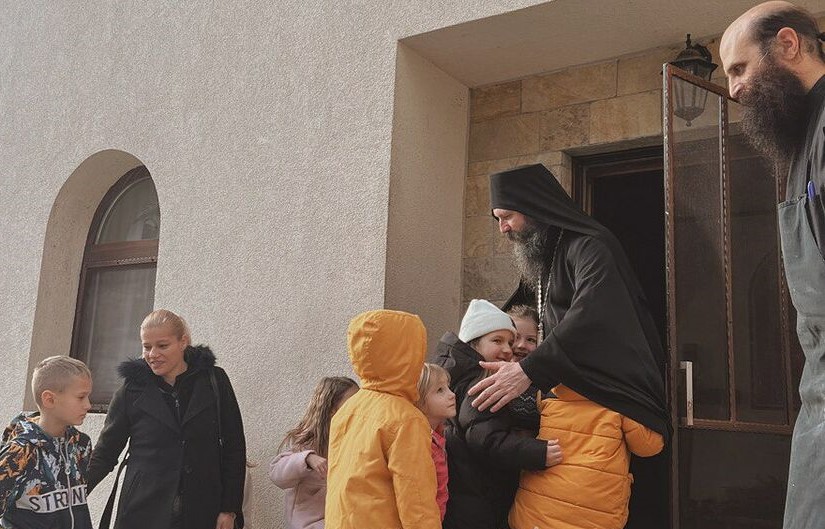 Отац Христофор из манастира Драганац: Људи виде нашу радост и онда се и сами радују