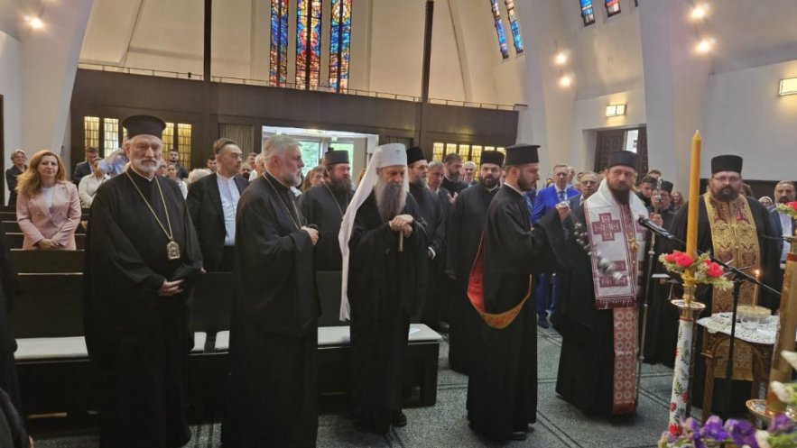 Помен српским официрима на гробљу Олсдорф у Хамбургу