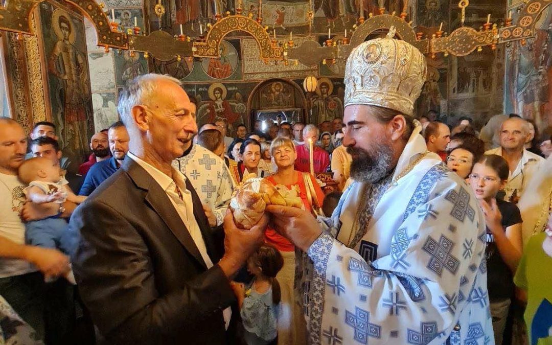 Епископ Методије служио у Пивском манастиру: Успеније Пресвете Богородице је слика нашег васкрсења кад буде други долазак Христов