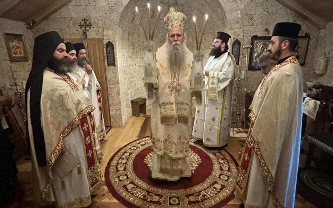 Митрополит Јоаникије богослужио у манастиру Дуљево