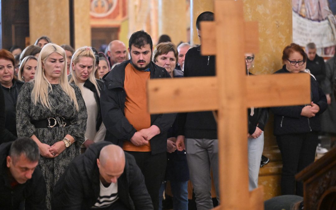 Велики четвртак у Саборном храму Светог Јована Владимира у Бару