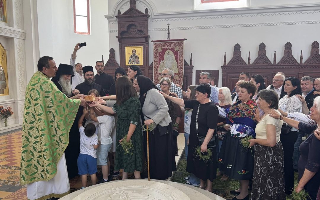 У Пакрацу прослављена слава Саборног храма