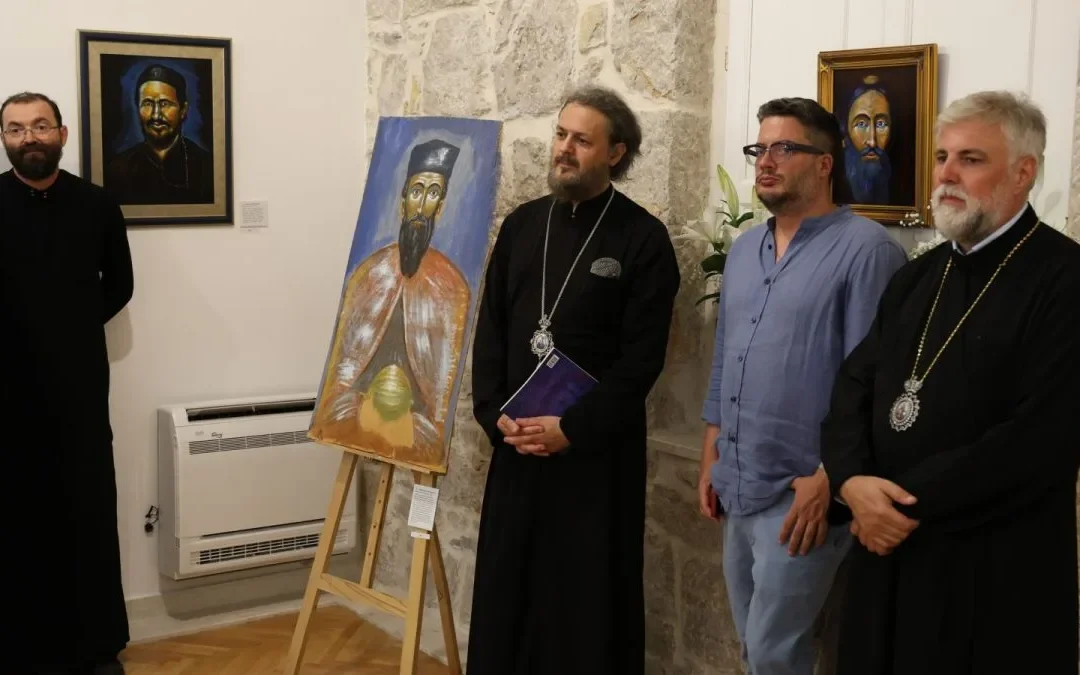 Изложба слика владике Максима у Требињу: Запис једног трагања за свјетлом