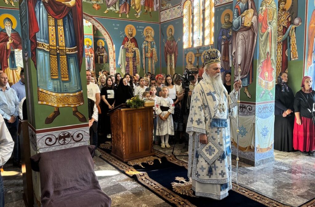 Митрополит Теодосије у Прилижју: Литургијска сабрања су сведочанство вере и трајања на овим просторима
