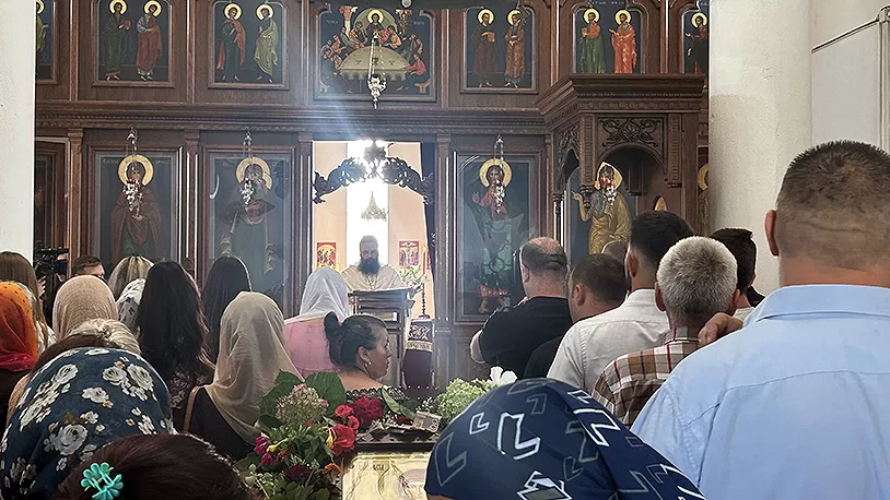 Света преподобномученица Параскева прослављена у цркви у Лапљем Селу
