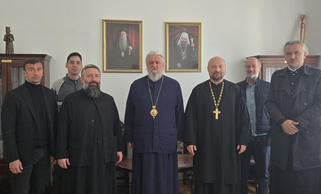 Посјета Епископа Кирила Цетињској богословији