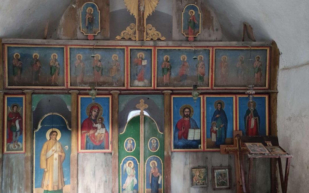 Обнова цркве и увођење струје симболично означавају повратак живота у Орасима