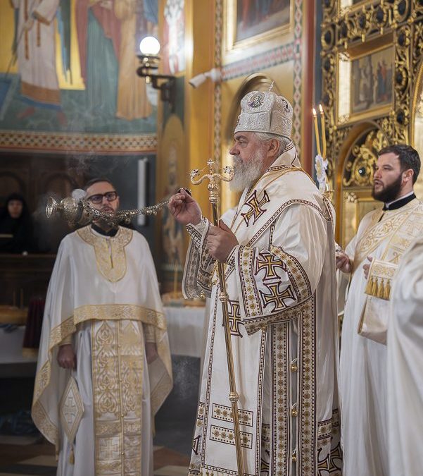 Владика Кирило за Никољдан богослужио у Загребу