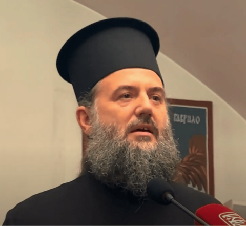 Отац Василије Костић: Смисао Божића и породица