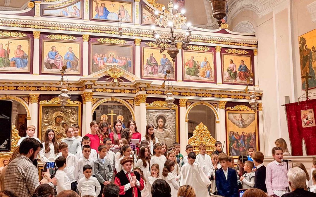 Божићна дјечја приредба у Храму Светог Спаса на Топлој