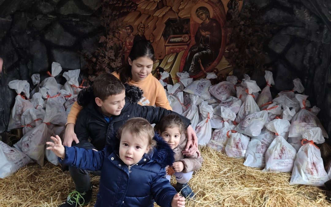 Фото прича: Бадњи дан у нашој Митрополији
