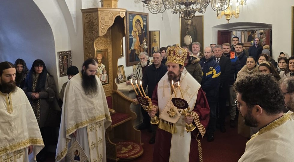 Владика Пајсије богослужио у Цетињском манастиру