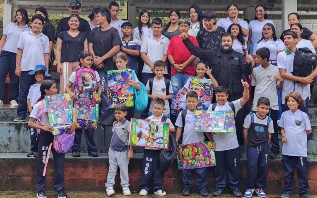 Фондација Српске Православне Цркве у Колумбији уручила помоћ за педесет малишана