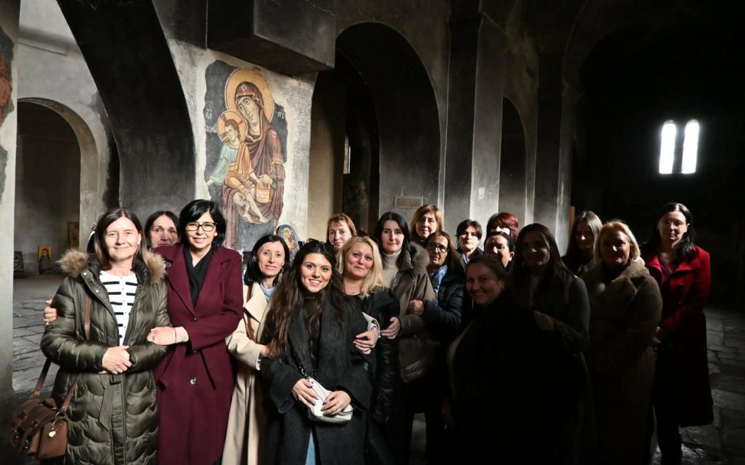 Чланице Кола српских сестара из Улциња походиле Косово и Метохију