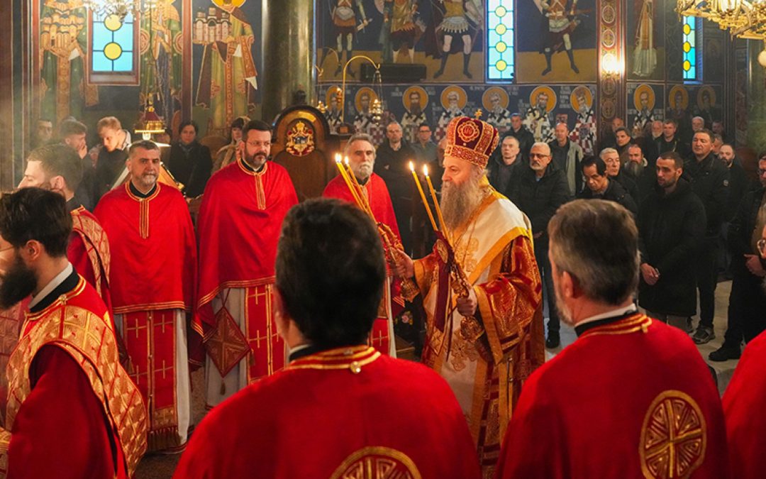 Патријарх Порфирије освештао антиминсе за београдске храмове