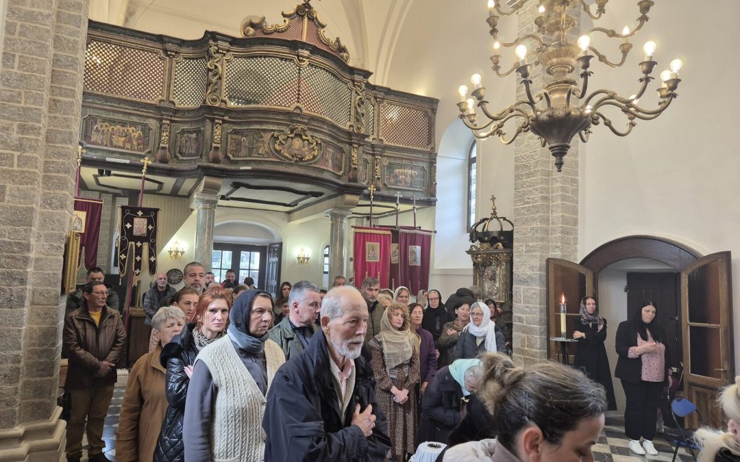 Херцегновско свештенство служило у манастиру Савина