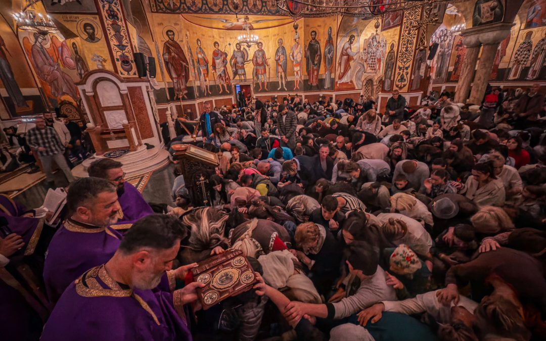 Света тајна Јелеосвећења служена у Саборном храму у Подгорици