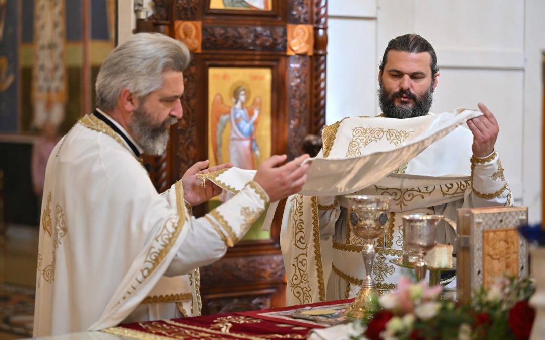 Васкршњи понедјељак у Саборном храму Светог Јована Владимира у Бару