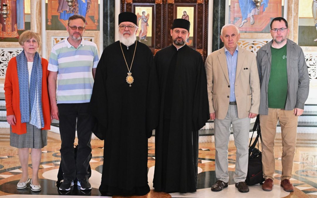 Епископ семјатицки г. Варсануфије посјетио Саборни храм у Бару