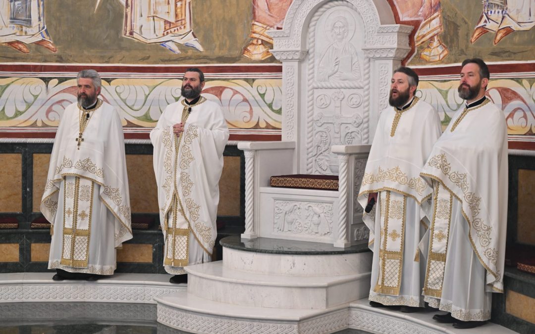 О. Слободан Зековић: „У овај свети дан и ми са апостолом Томом пјевамо Христос јесте васкрсао и Он је Господ и Бог и Спаситељ наш