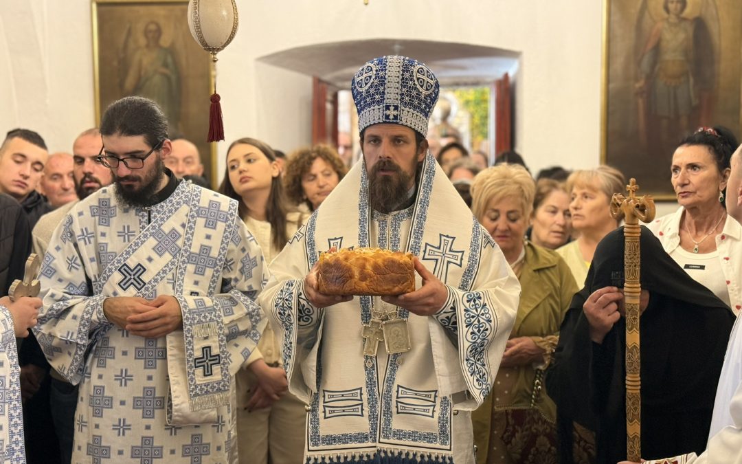 Владика Пајсије на Благовијести богослужио у Цетињском манастиру